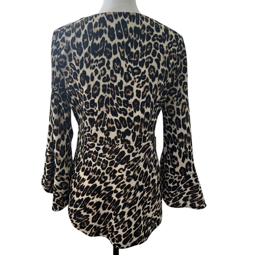 Chico's Animal Print Top Size 0 (#2054) - Picture 3 of 7